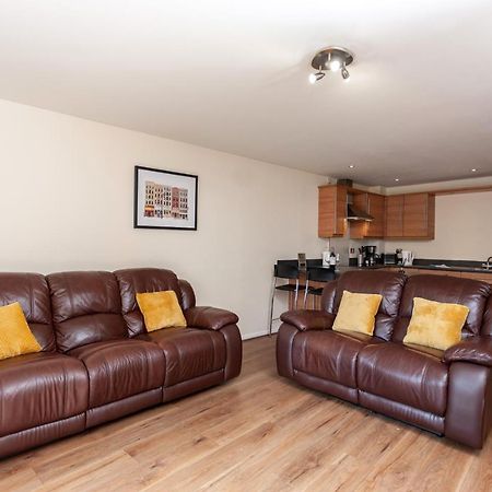 Oakstays Newcastle Gem Екстер'єр фото