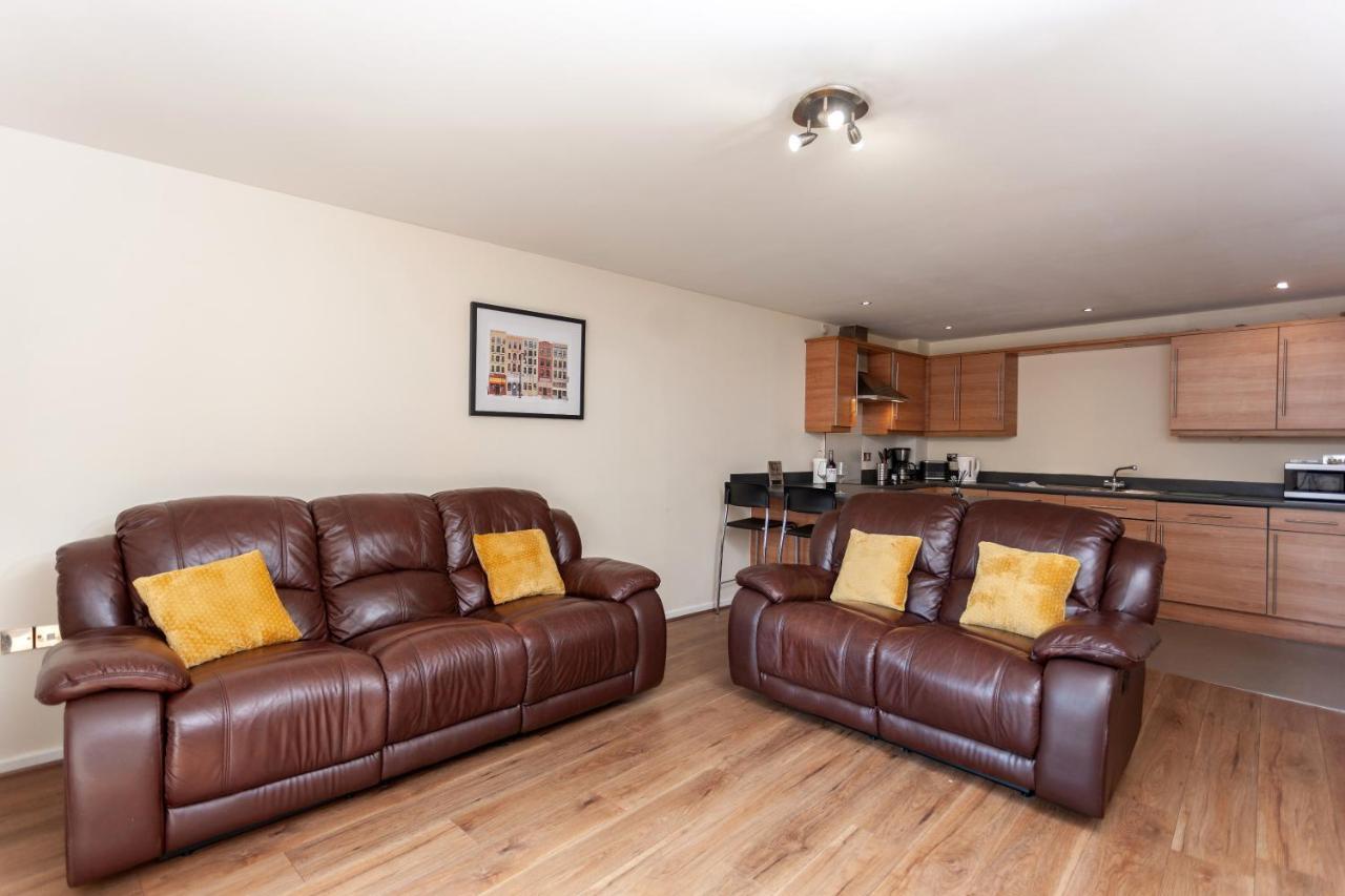 Oakstays Newcastle Gem Екстер'єр фото